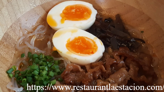 Telur Rebus Setengah Matang ala Restoran